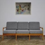 Canapé de style scandinave en merisier, années 1960
