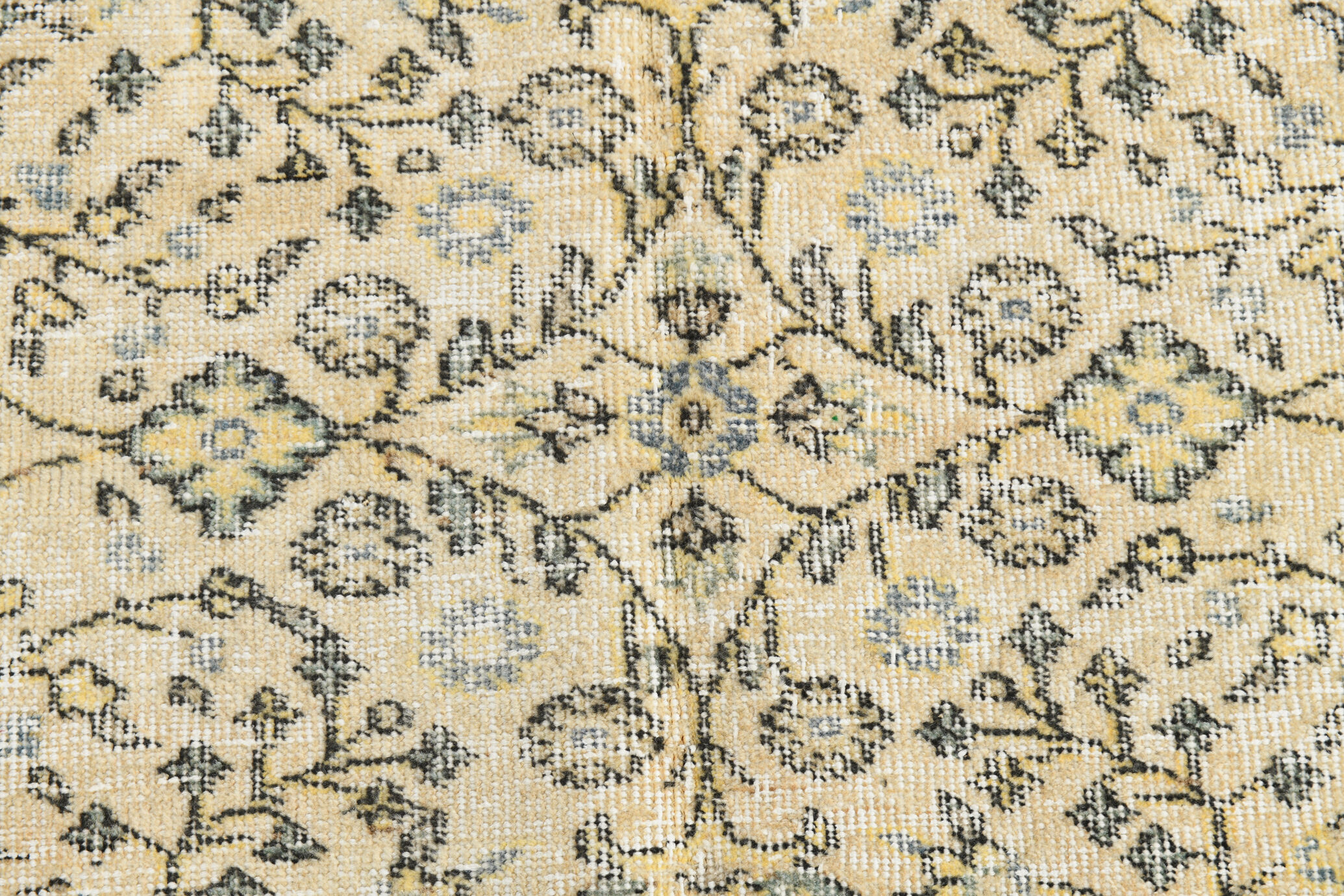 5x8 beige yellow tones turkish rug 247x152cm