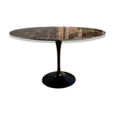 Table ronde Tulip en marbre Emperador par Eero Saarinen pour Knoll