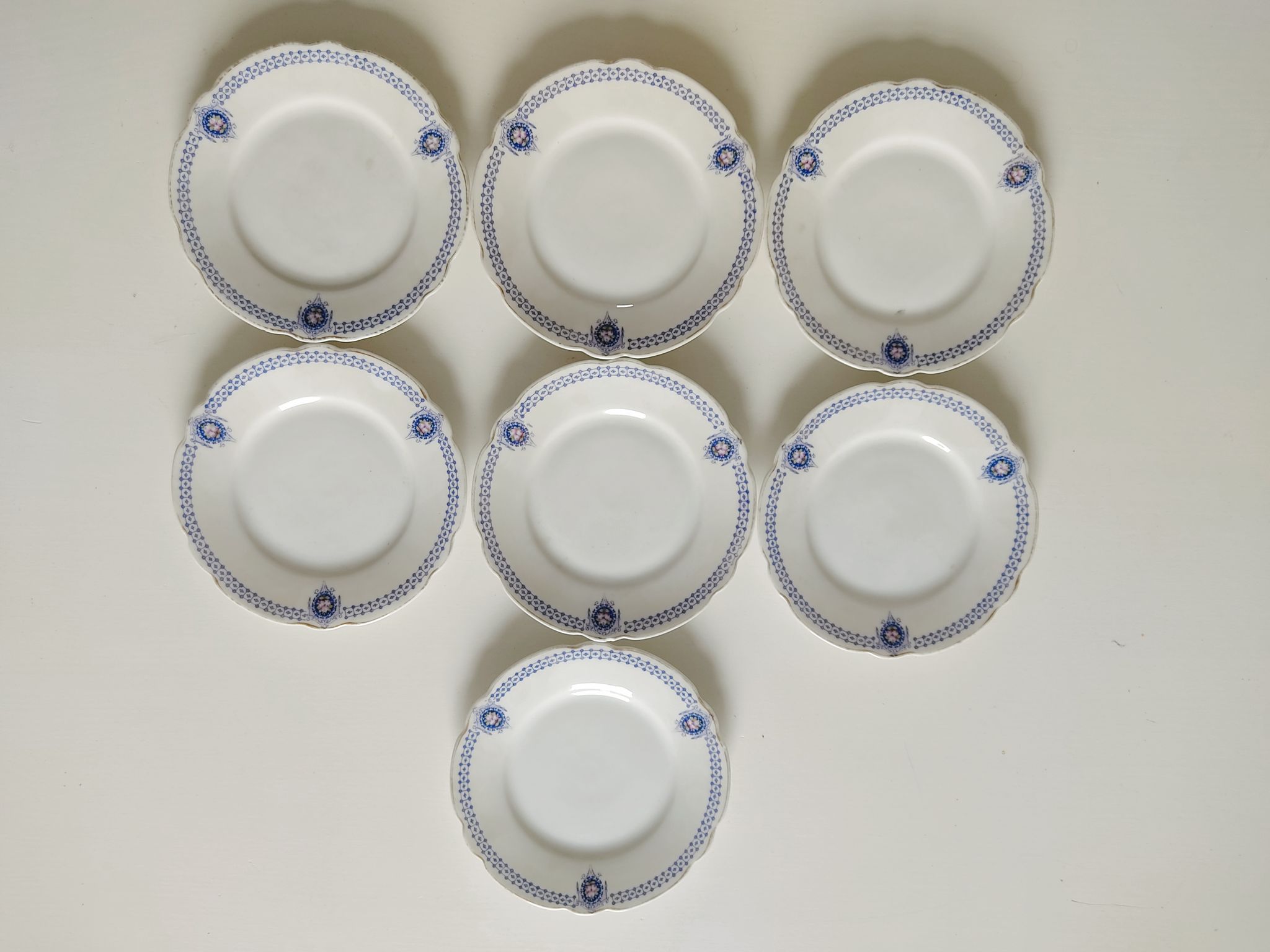 Set of 7 Muller Selb dessert plates
