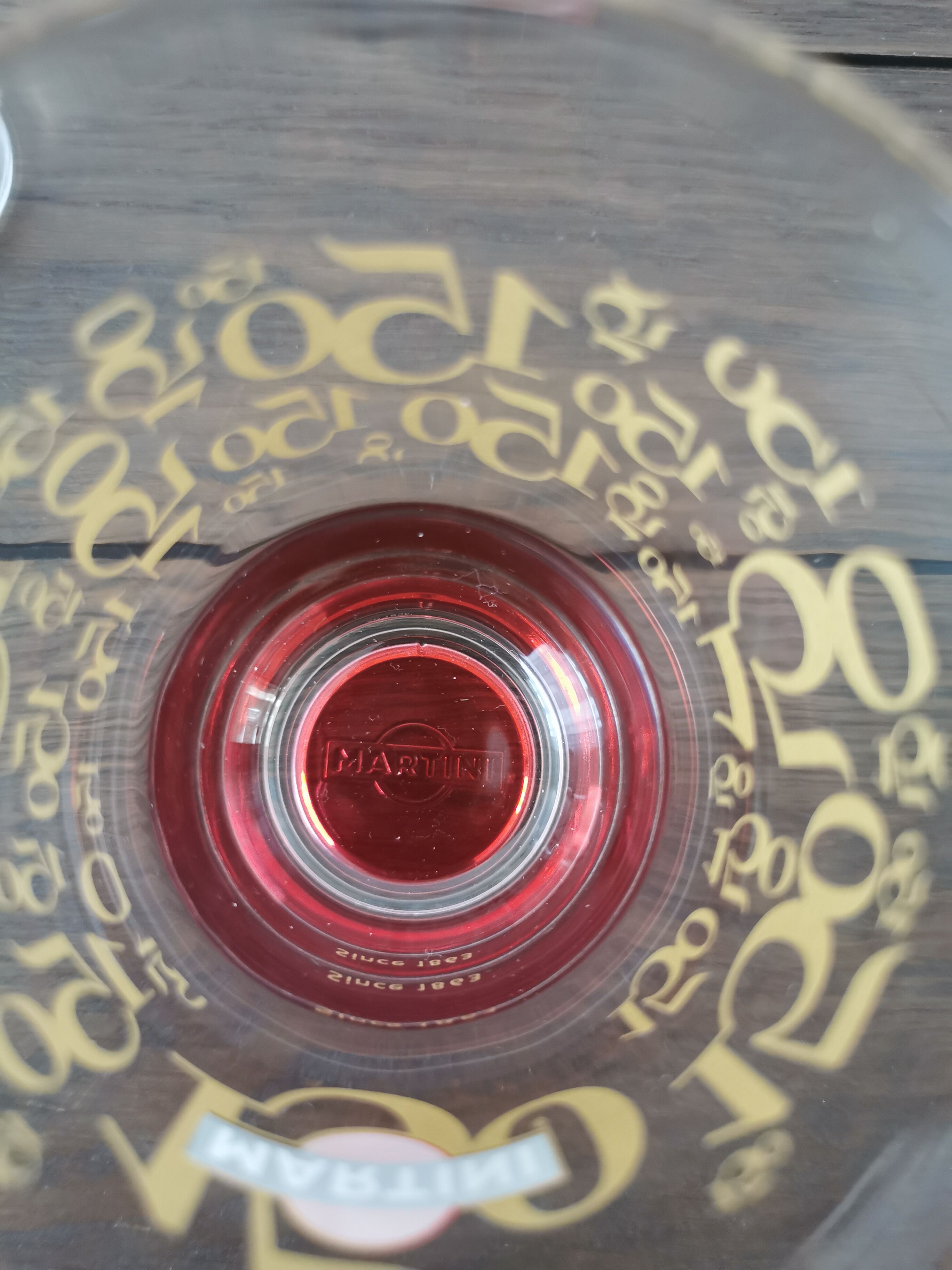 7 large Martini glasses