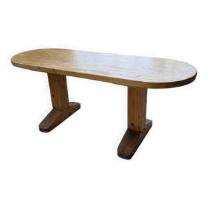 Table ovale pin brutaliste