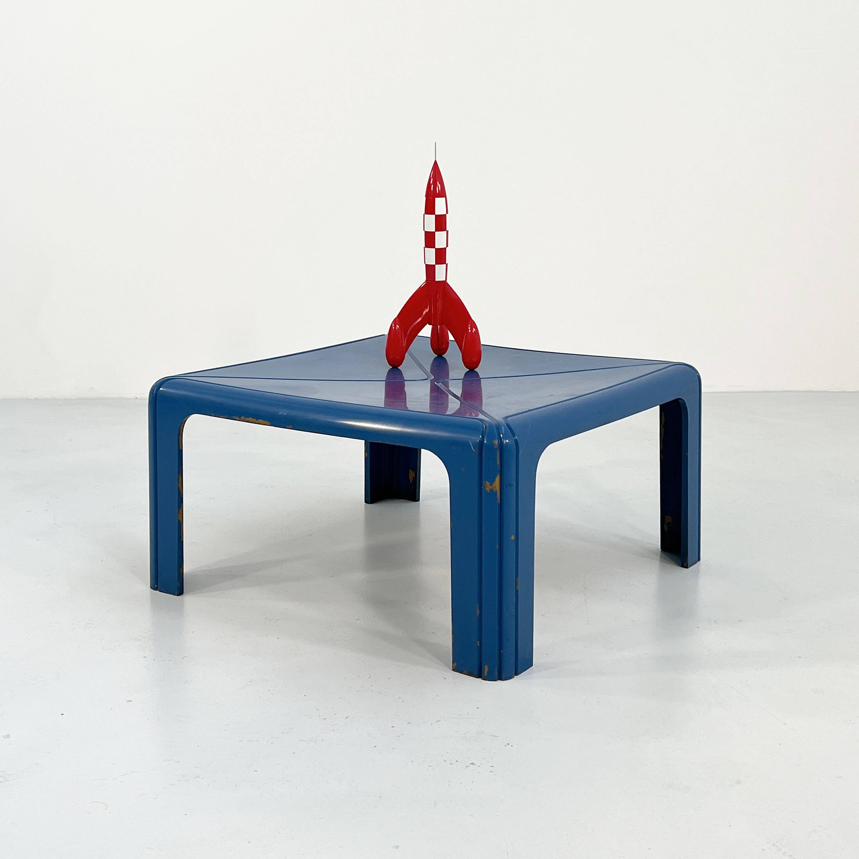 Blue coffee table model 4894 by Gae Aulenti for Kartell, 1970