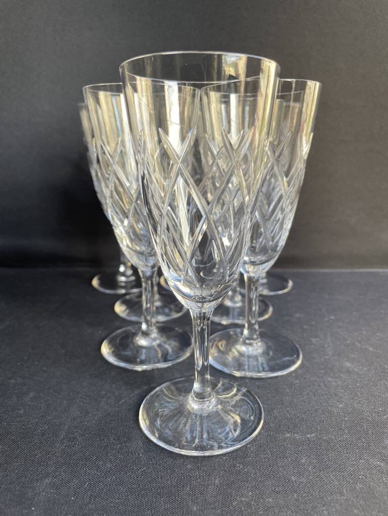 8 champagne flutes - cut crystal – cristalleries royales de champagne