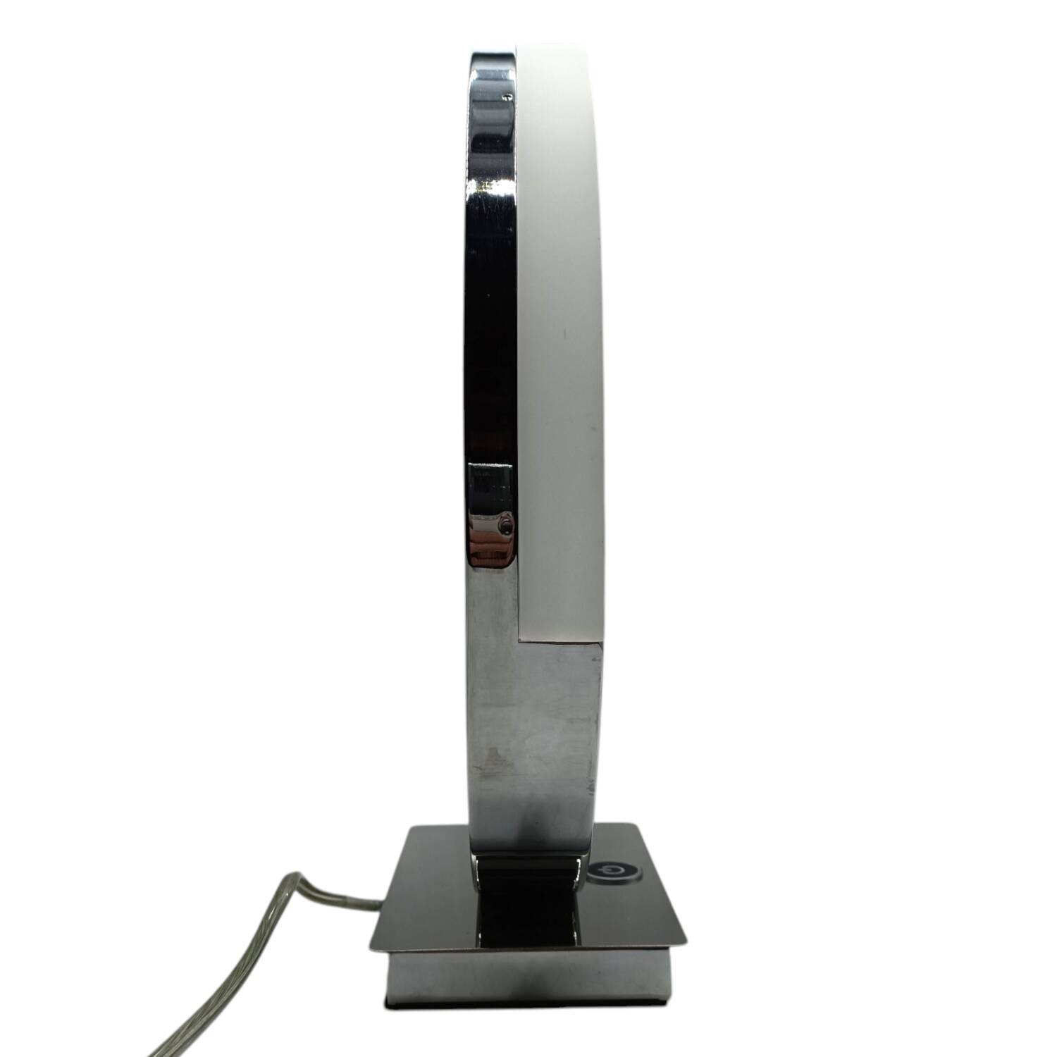 Lampe de table moderniste européenne des années 1990 – design élégant en chrome et led