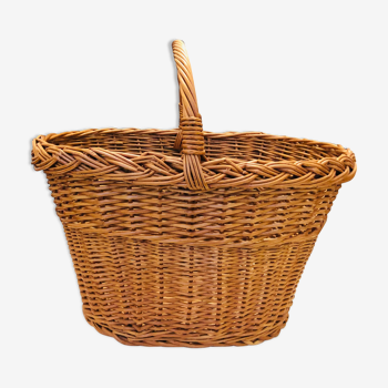 Wicker basket