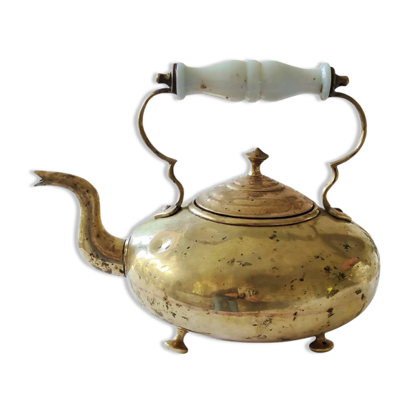 Bouilloire victorienne tripode ancienne en laiton et anse en porcelaine
