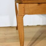 Table régionale en merisier, style Louis XV, milieu XIXème