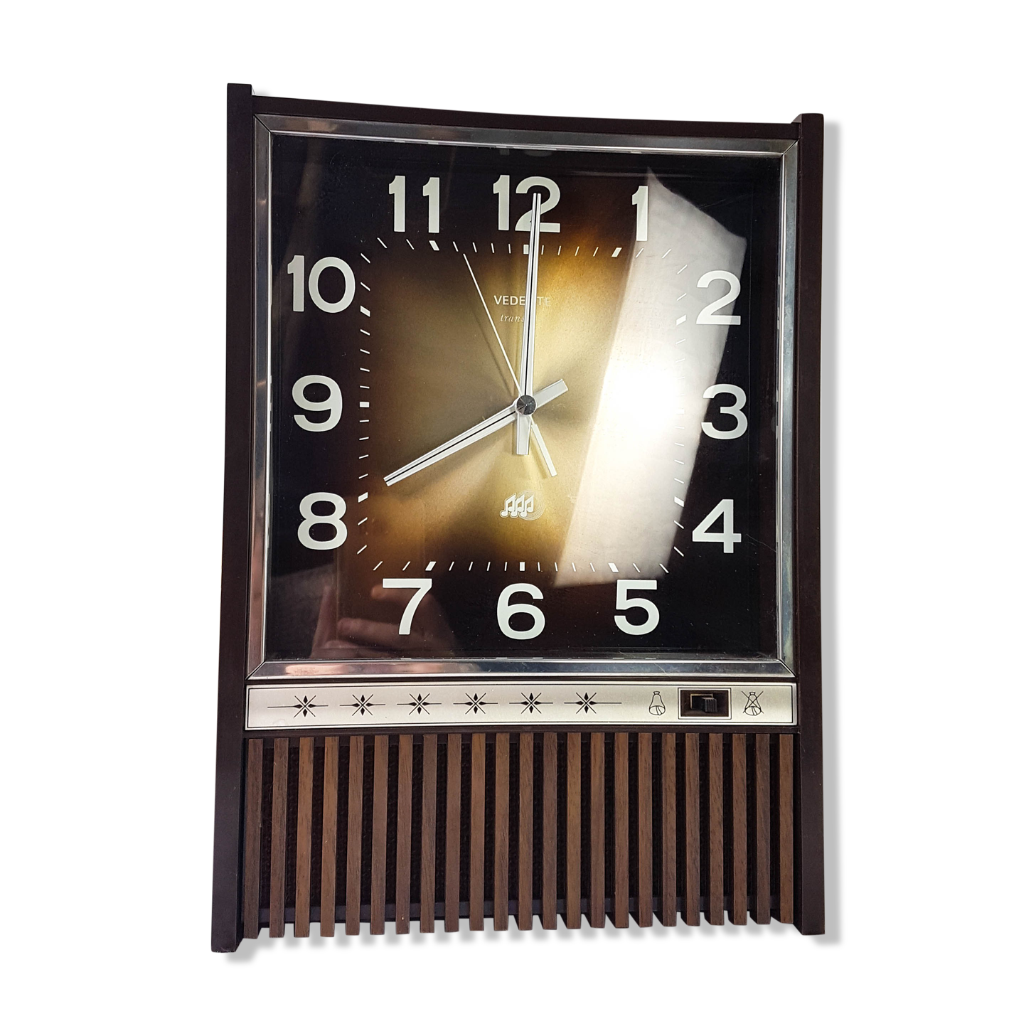 Transistor vedette vintage pendule vintage clock made in france 60s calendar curiosities de