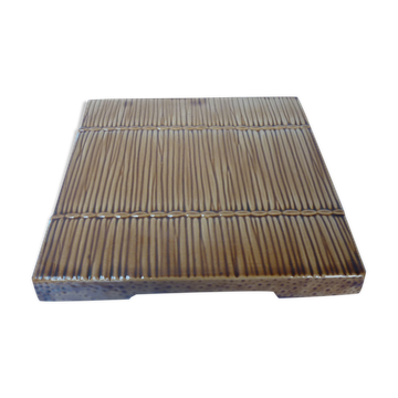 Plateau à fromage imitation natte de paille en faïence