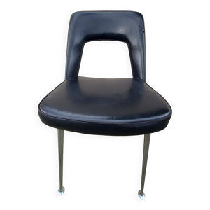 1 chaise noire 1960/70