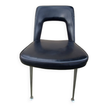 1 black chair 1960/70