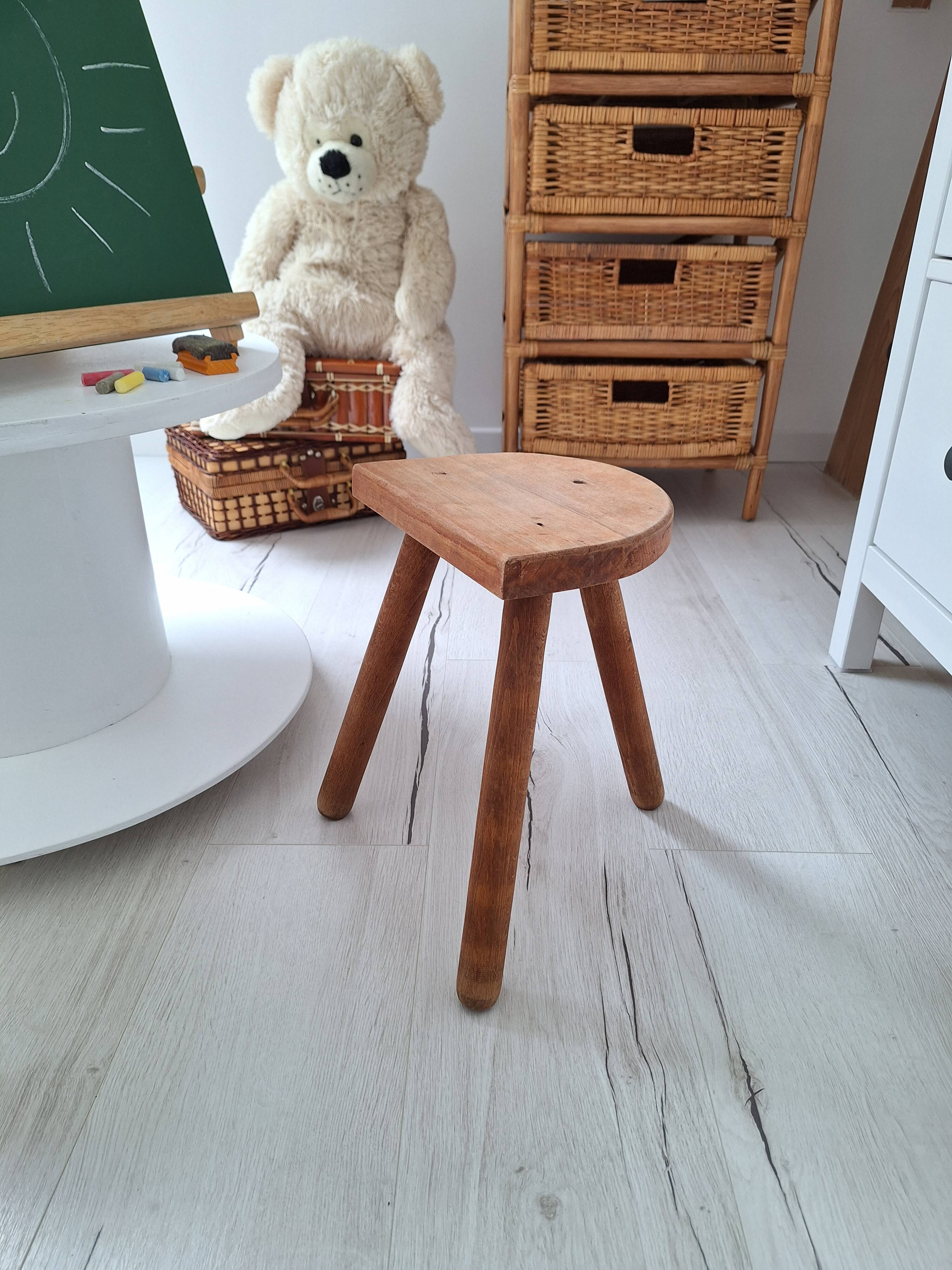 Tripod stool / Milking stool