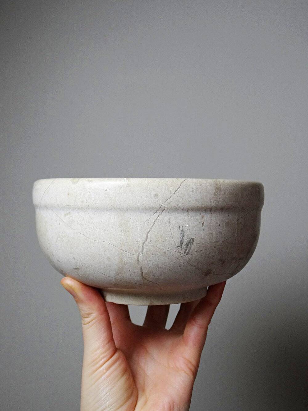 Bowl, empty porch or decorative bowl in vintage 20th-century natural marble.