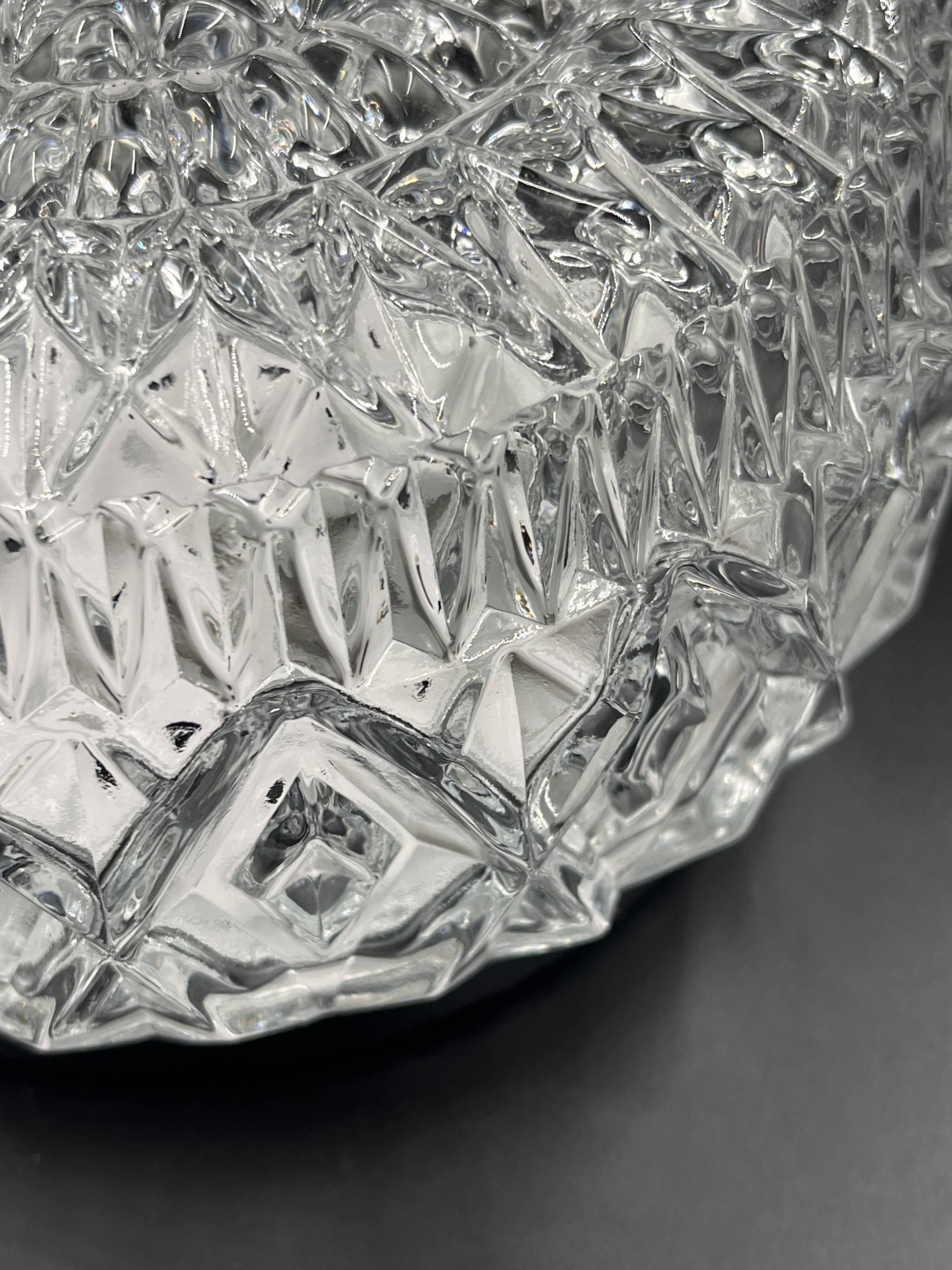 Plafonnier en verre relief