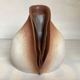 Vase signed by the ceramist Georges Deliège