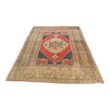 Tapis Oushak floral anatolien