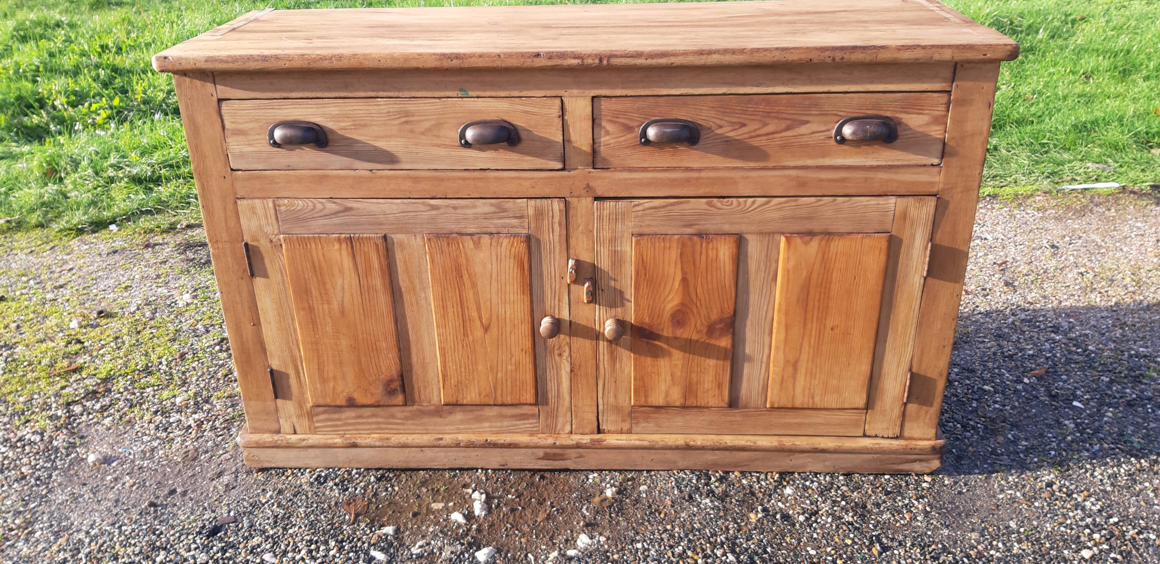 Industrial storage unit