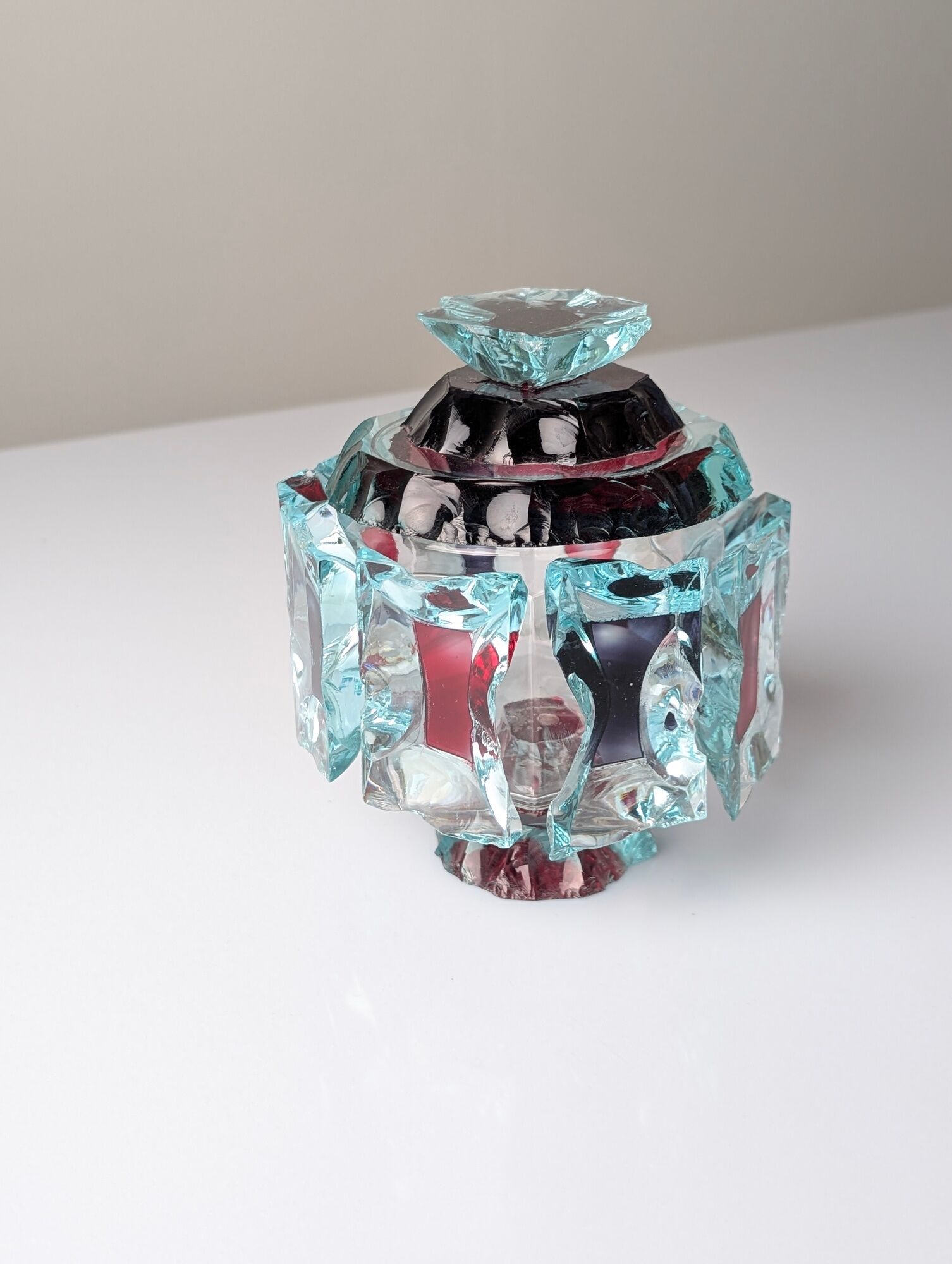 Brutalist cut glass candy box with lid and coloured inserts, 1970s