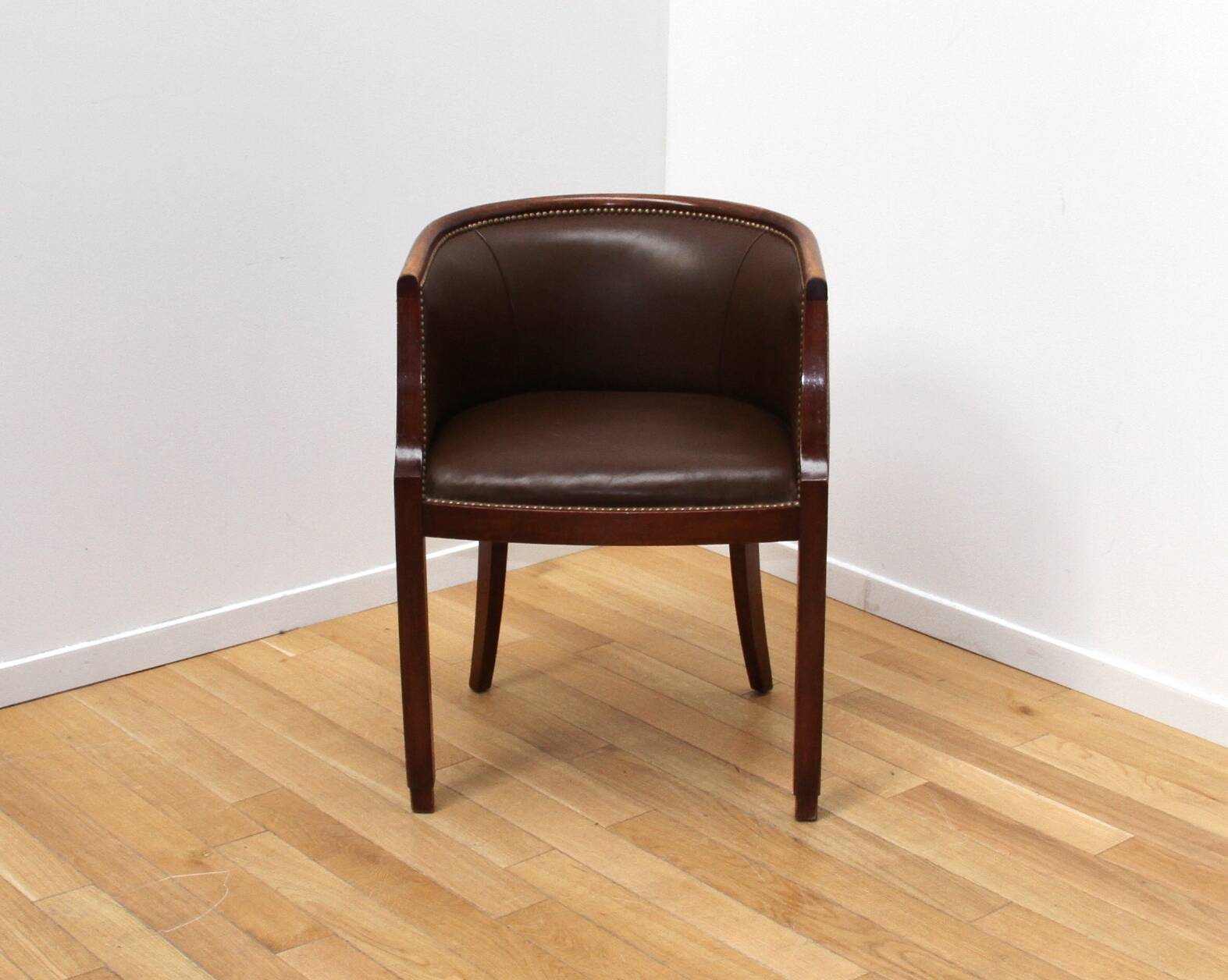 Pair of vintage barrel chairs