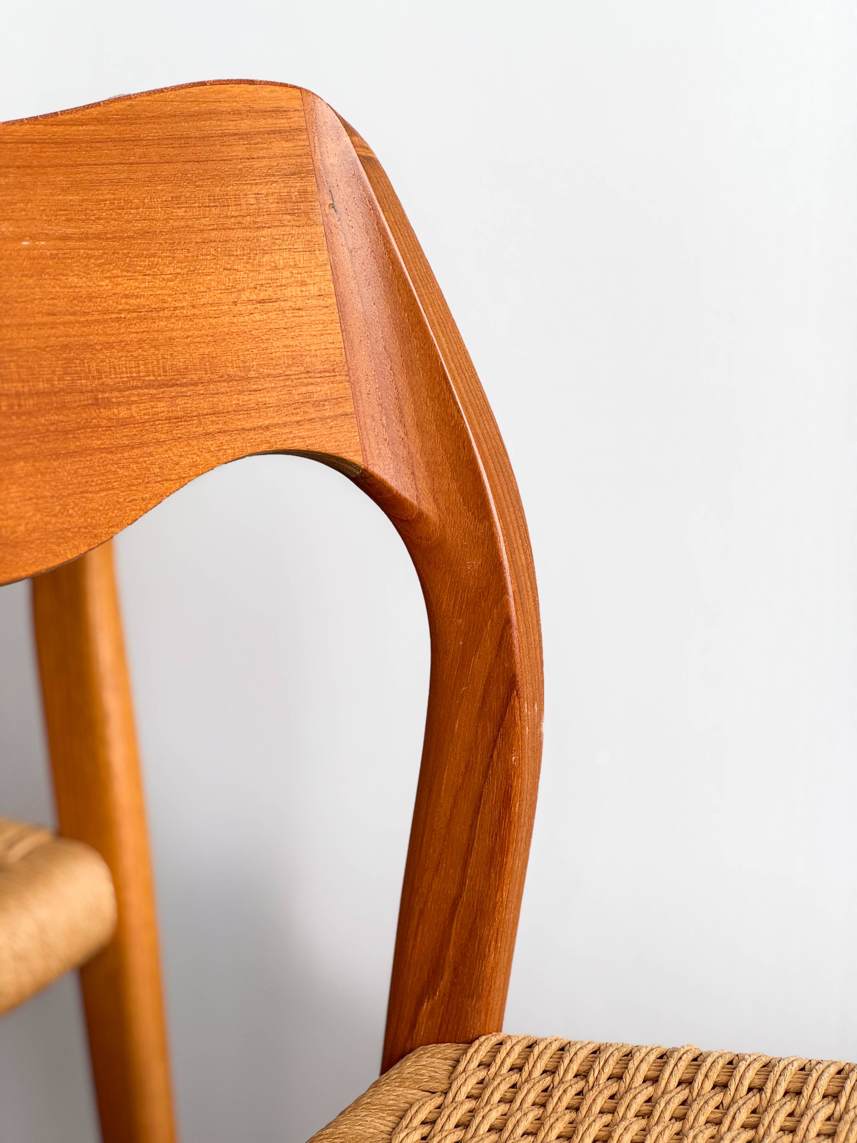 Set of 6 #71 teak chairs by Niels O. Møller, JL. Moller Mid Century