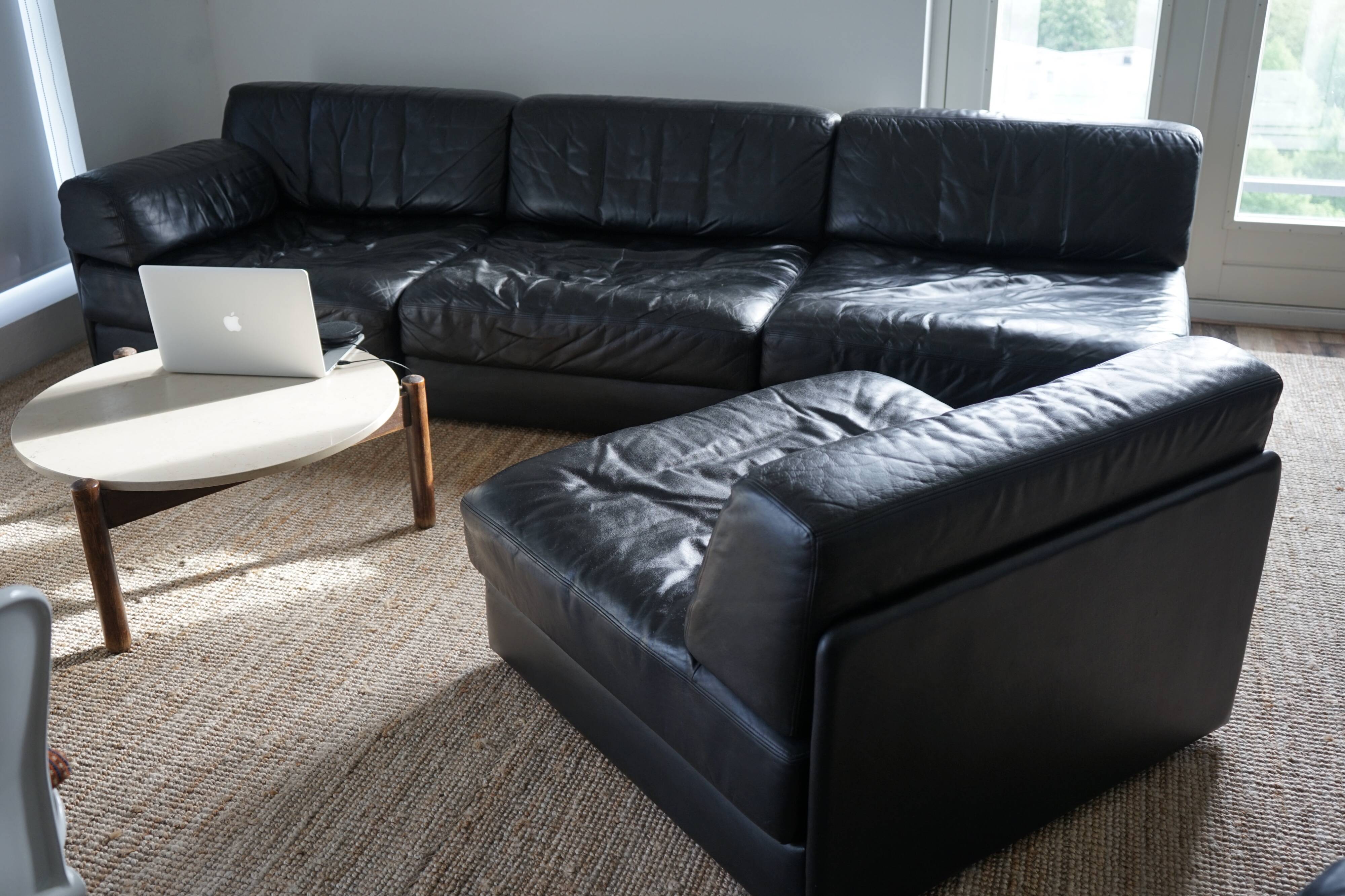 Ensemble Canapé-lit Modulable DS76 en Cuir Noir de De Sede