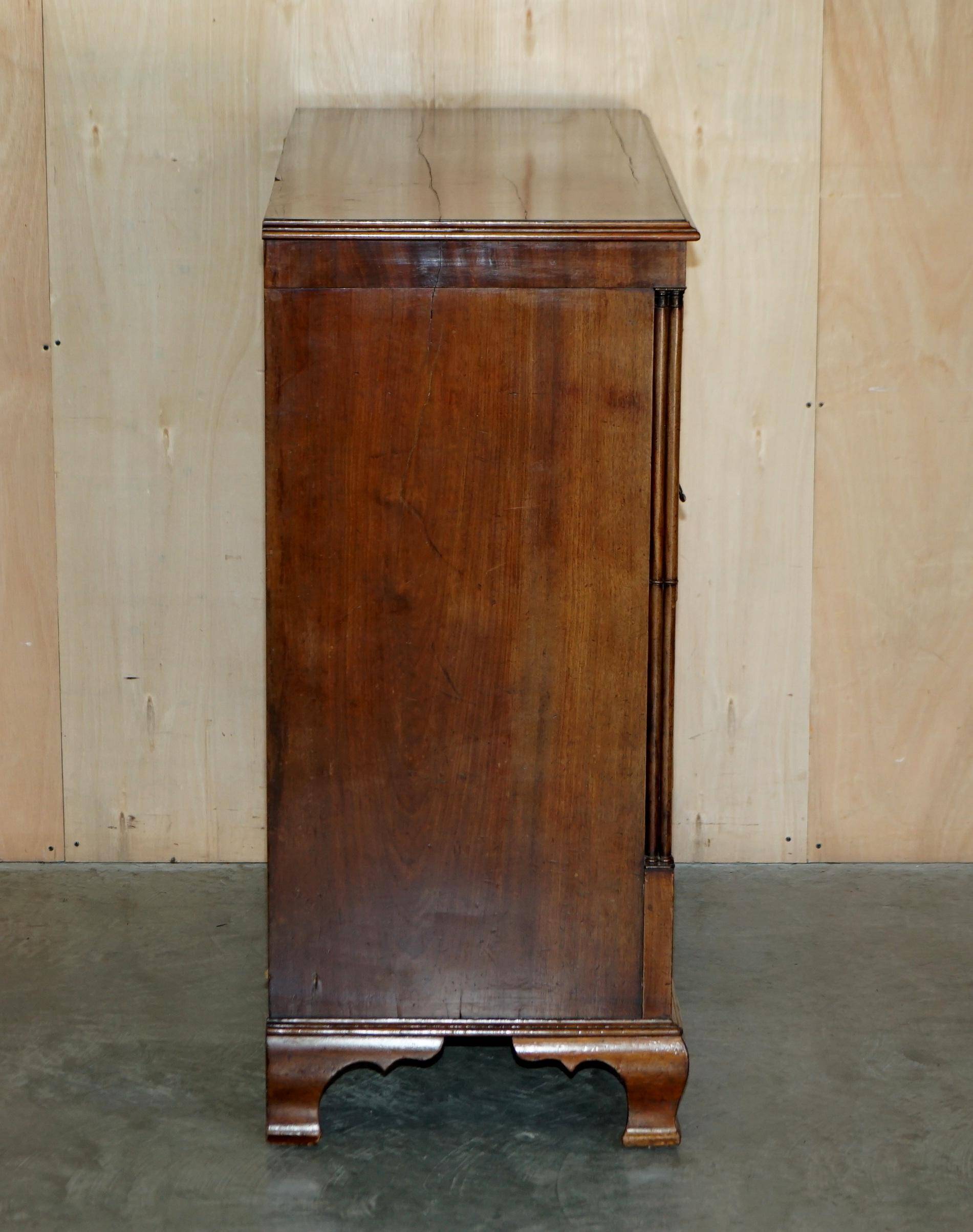 Grande commode antique Thomas Chippendale Sheraton Revival bois dur