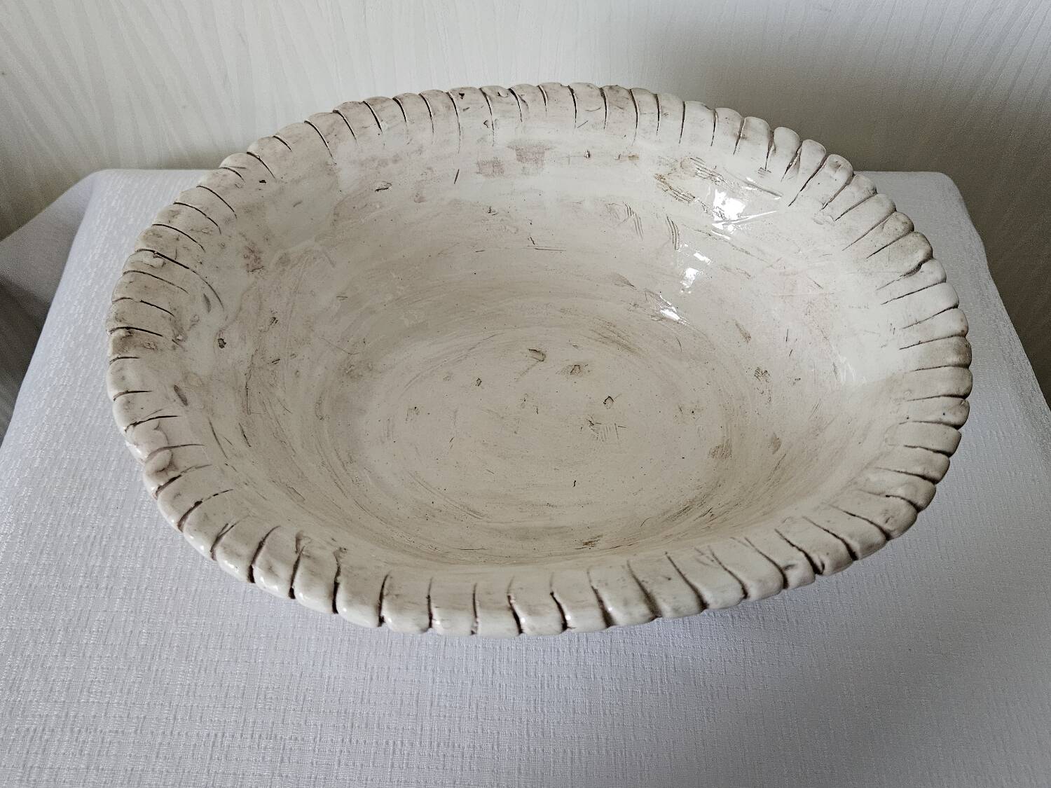 Vintage slipware fruit bowl