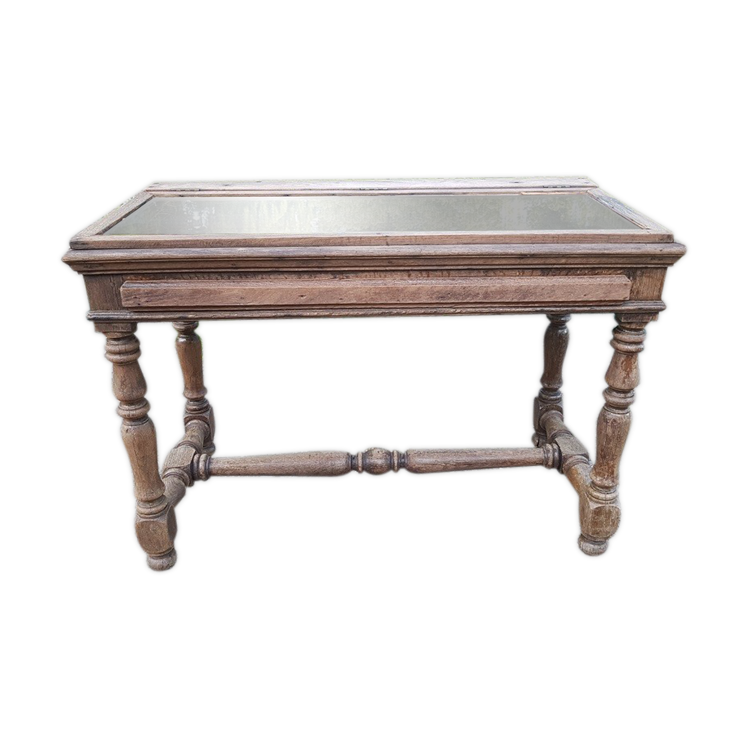 Former haberdashery showcase