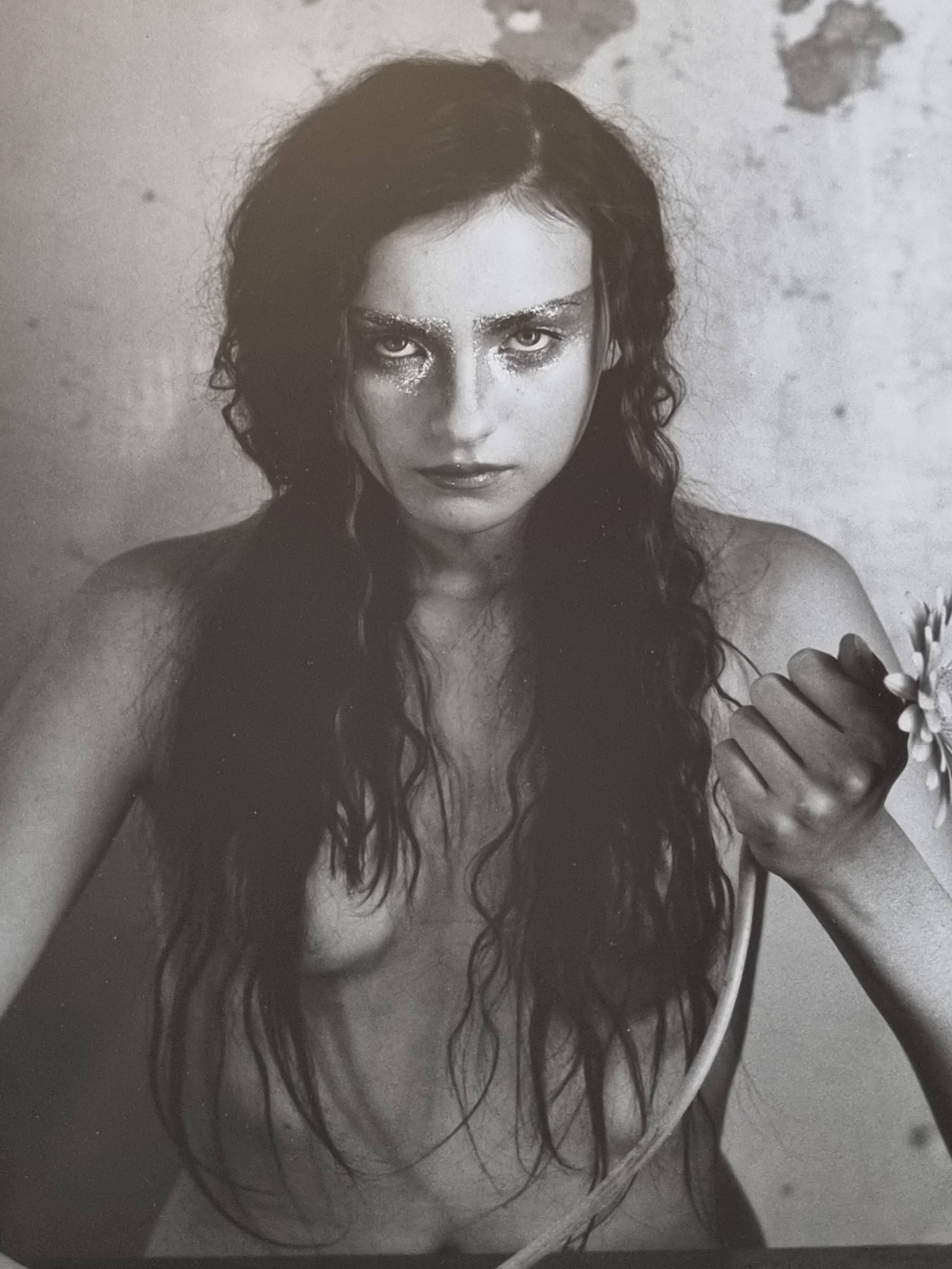 Fashion photography, black and white portrait, framed under glass, 32 x 41 cm