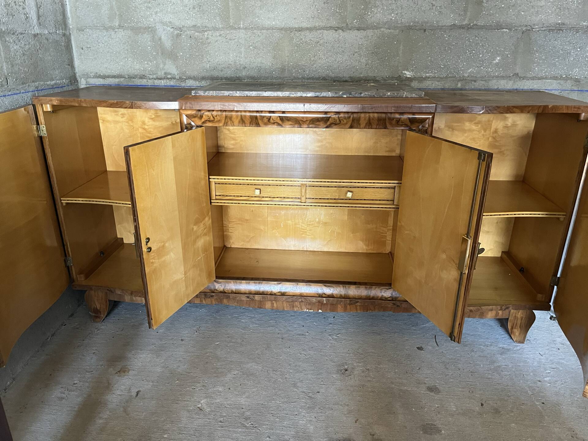 Buffet vintage