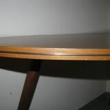 Table triangulaire en forme de rein de 1950/60