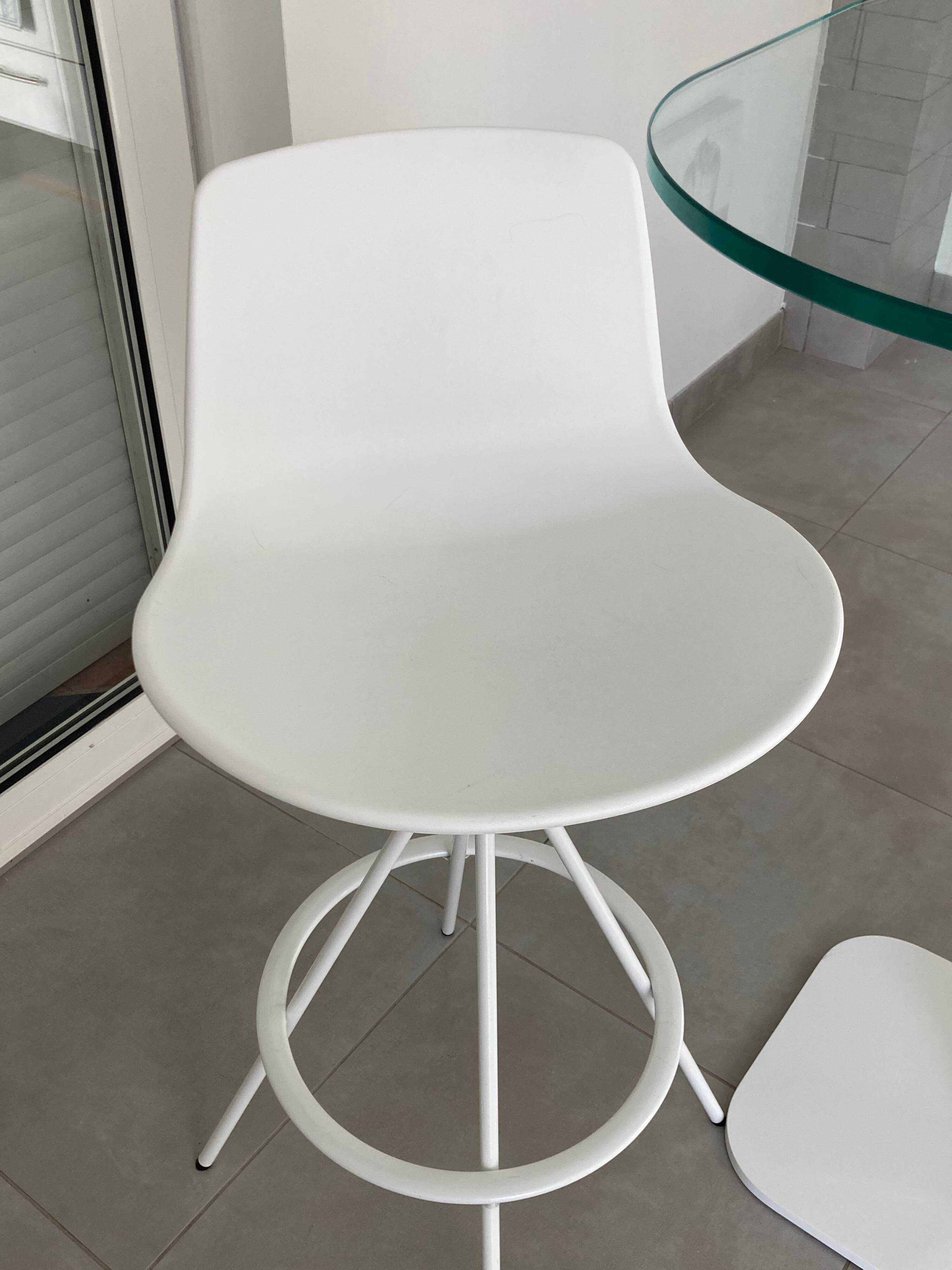 Standing dining table Ligne Roset with 2 stools