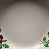 Shallow presentation dish porcelain from Gien
