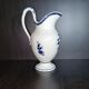 Pot à lait en porcelaine de Tournai