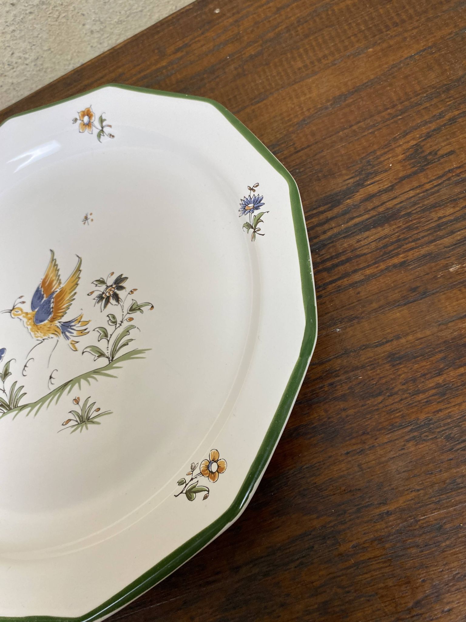 Large Bondil de Moustiers dish