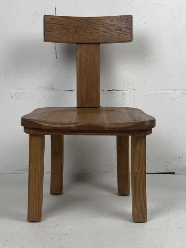 Chaise basse ou chaise d'enfant brutaliste en chêne, Pays-Bas 1970