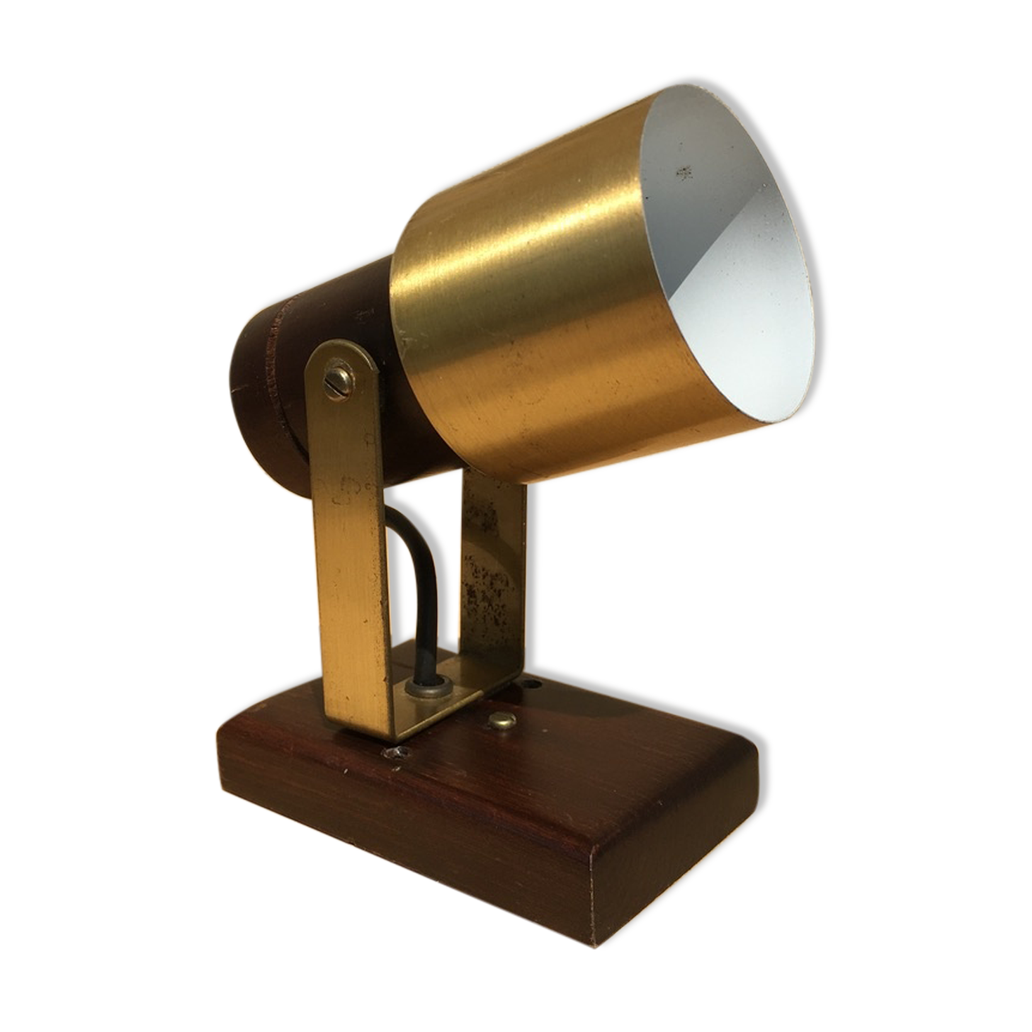 Spot wood and gold metal "resistex"