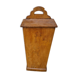 Bread box