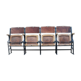 Bench theatre