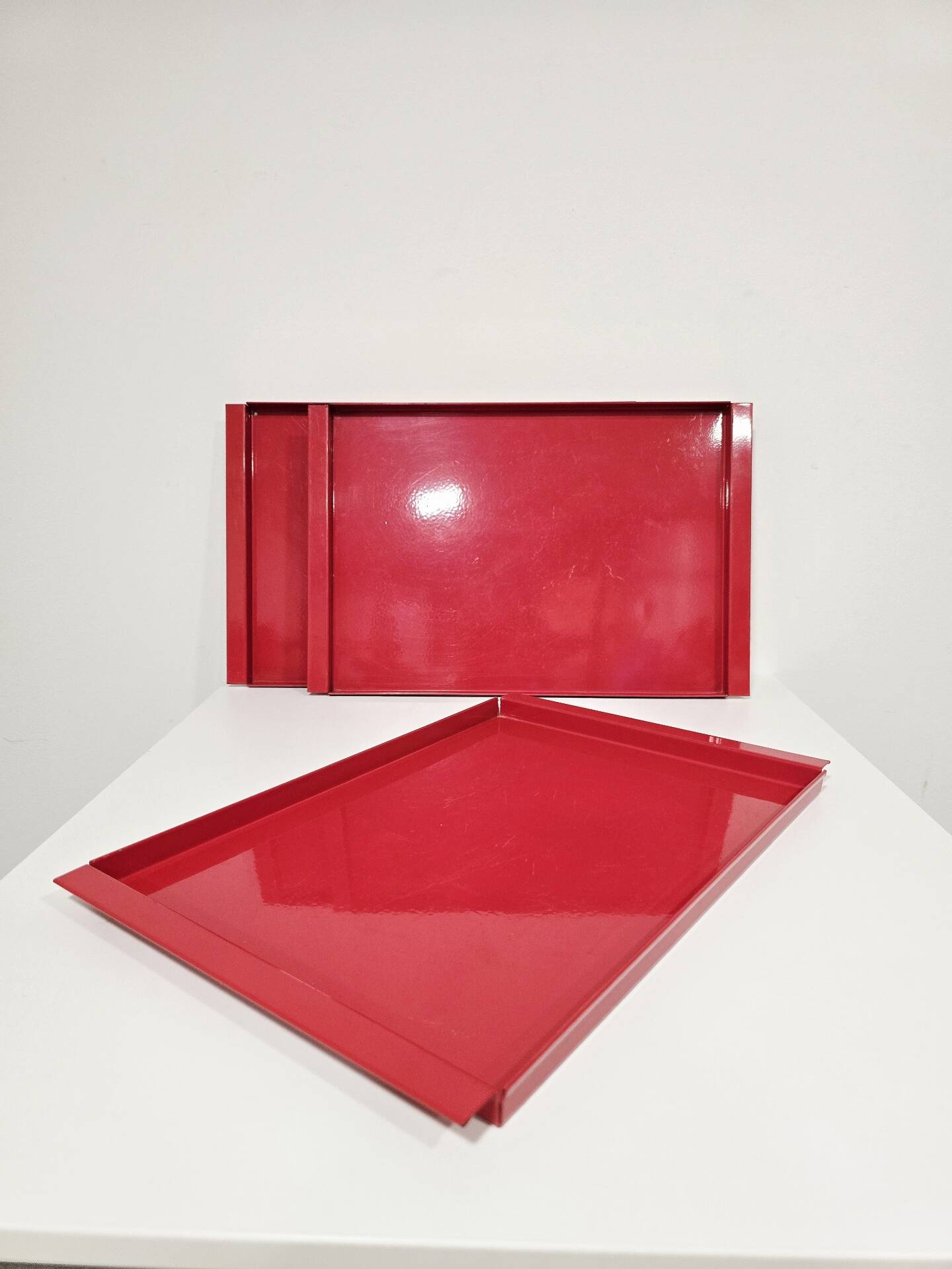 Vintage Italian Red Metal Trays / Mid-Century Modern Decorative Servin