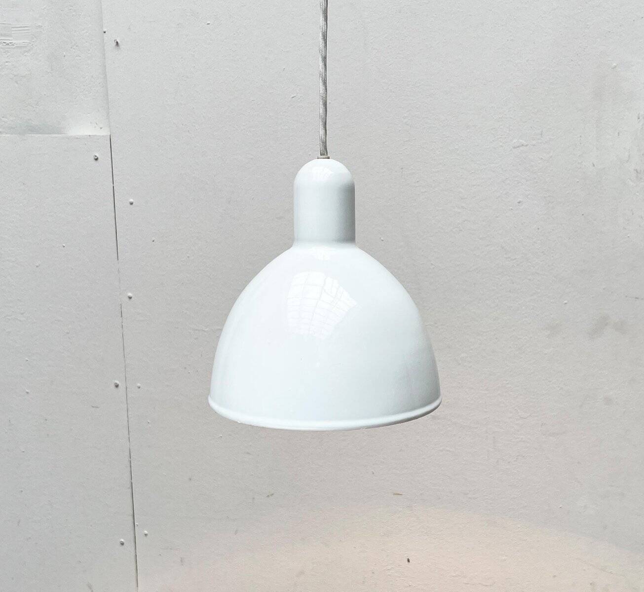 Vintage Danish enamelled pendant lamp model ES by Edgar Schlaefle for Louis Poulsen, 1980s.