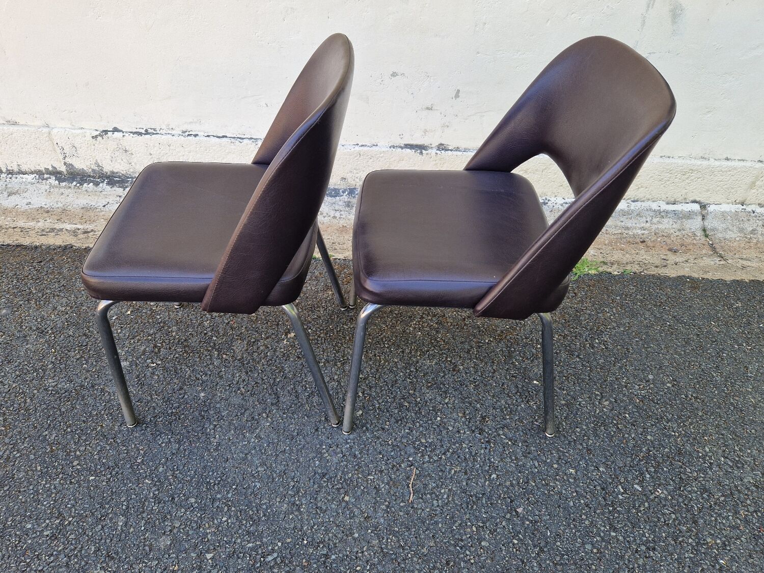 Paire de chaises design 50