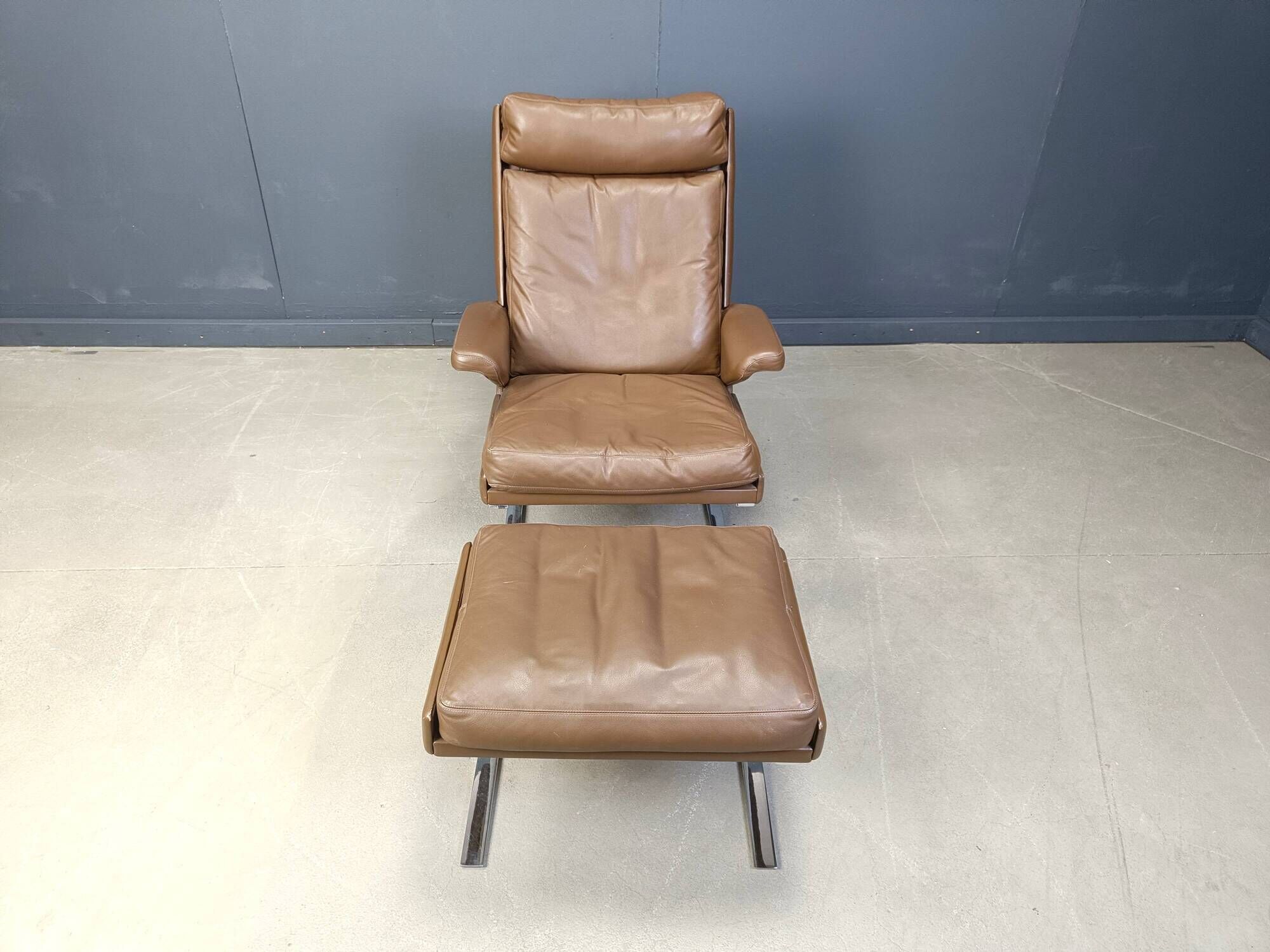 Swing Lounge Chair and Ottoman by Reinhold Adolf and Hans-Jürgen Schräpfer