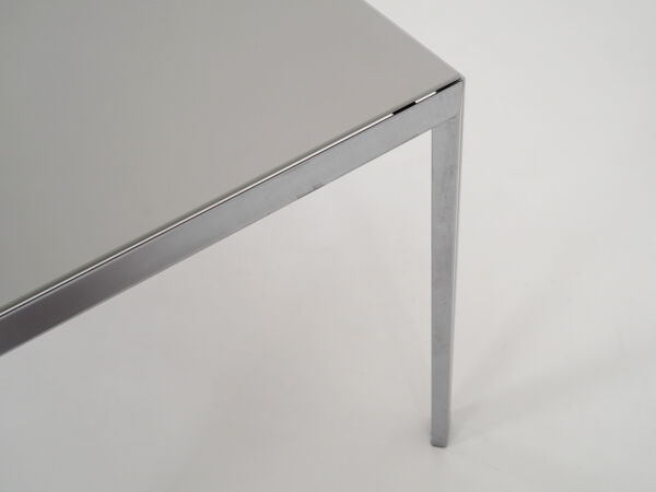 Bureau design de meubles Montana, design des années 70