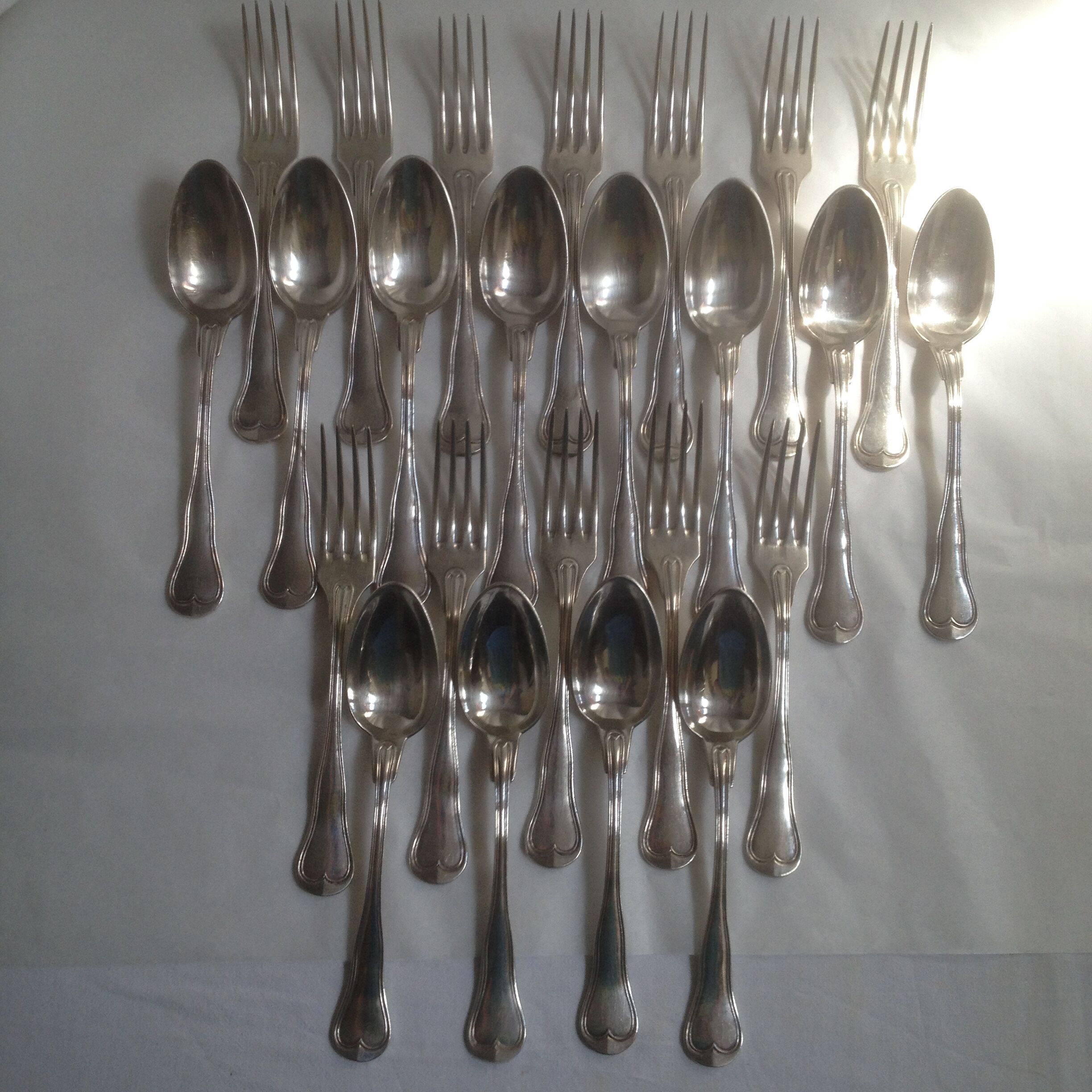 A Frenais 12 cutlery rasp spoon