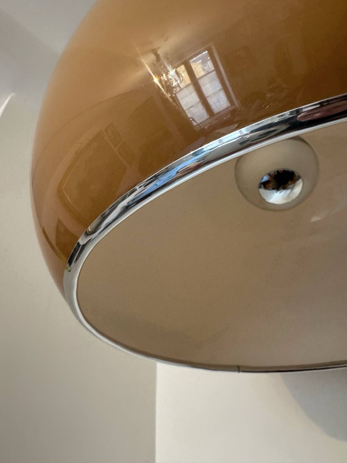 Italian design pendant light from the 70s
