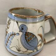 Vase mug en céramique artisanat mexicain signé oiseau fleur