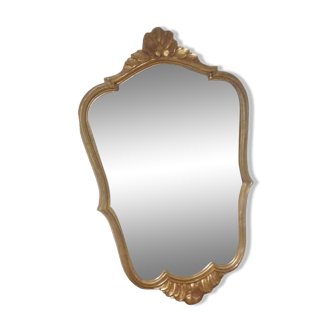 Miroir doré en bois