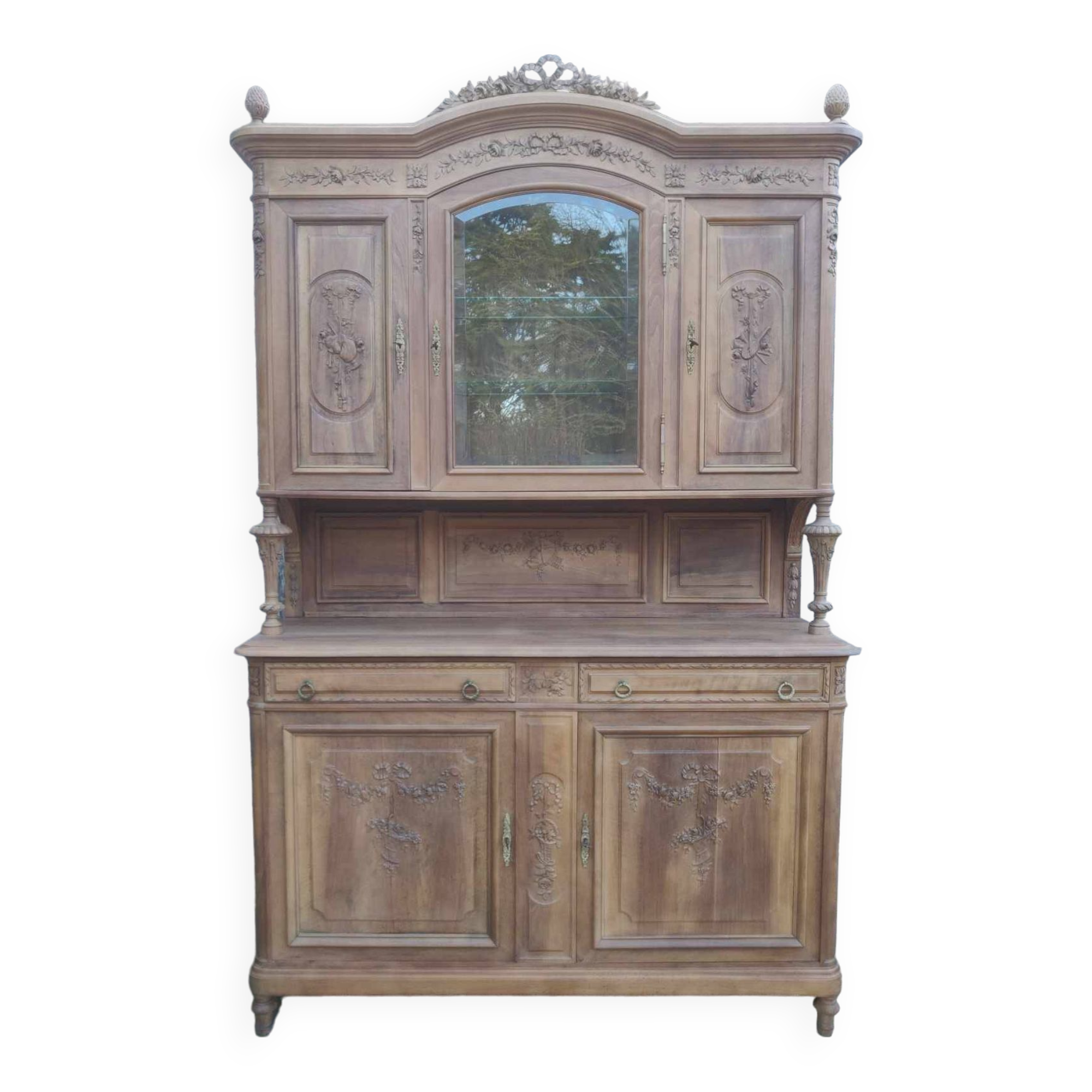 Two carved body dresser